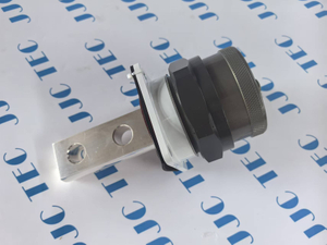 Connecteur, puissance, qd, broche / flng, bulkhd, wht, oem ref n °
